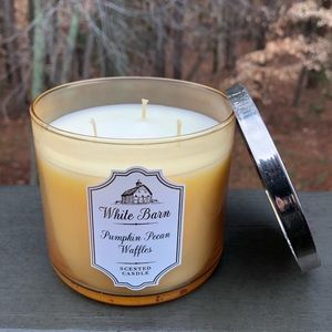 Bath & Body Works 3 Wick Candle PUMPKIN PECAN WAFFLES